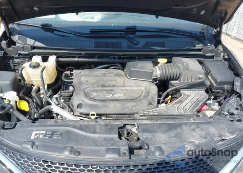 2017 Chrysler Pacifica Touring from USA, damaged, VIN 2C4RC1DG5HR675694